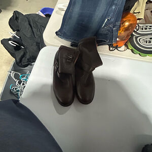 Frye Taylor Dark Brown Leather Ankle Boots Women Size 6.5